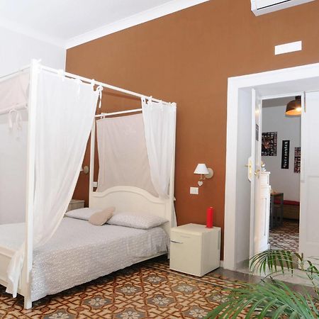 Bed and Breakfast Napul'Art Neapel Exterior foto