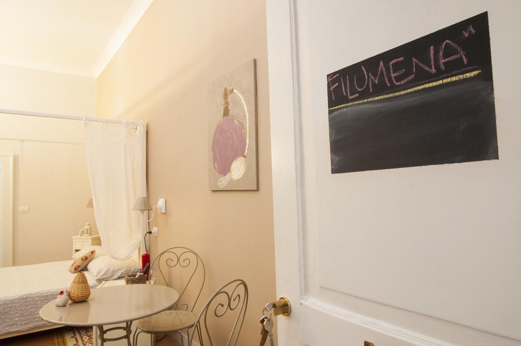 Bed and Breakfast Napul'Art Neapel Zimmer foto