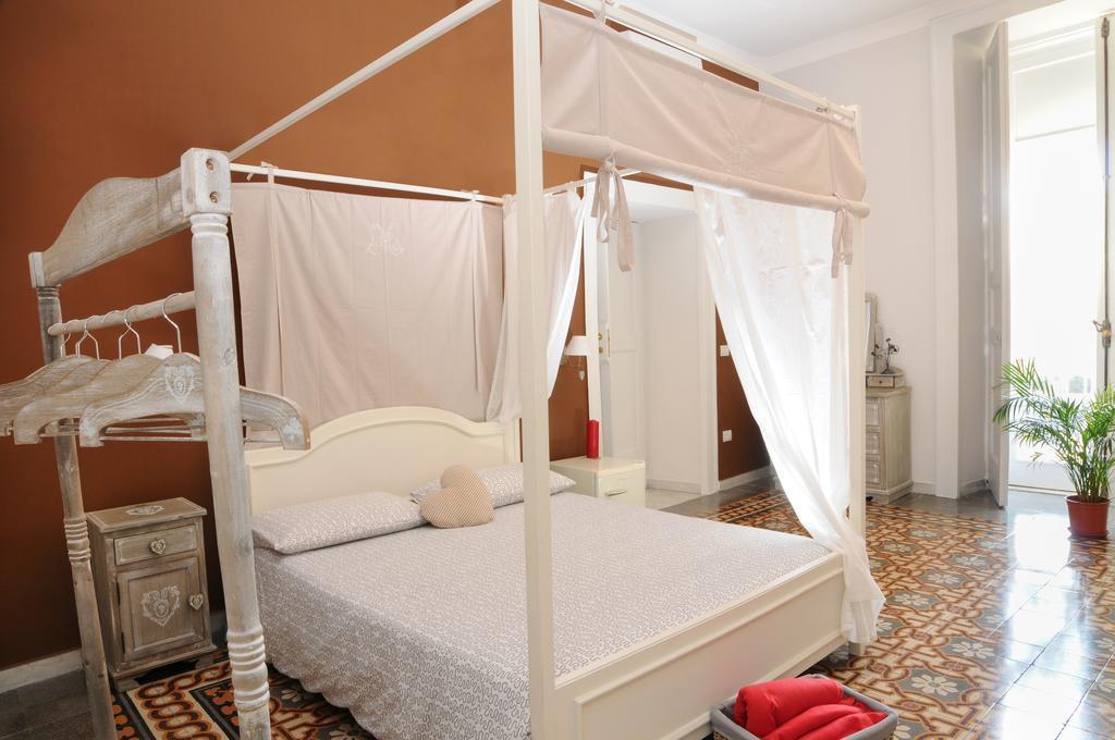 Bed and Breakfast Napul'Art Neapel Zimmer foto